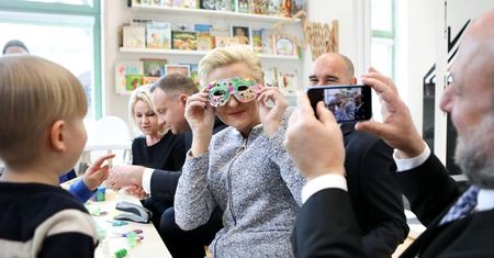 Agata Duda w garsonce polskiej marki. Cena zestawu jest zawrotna