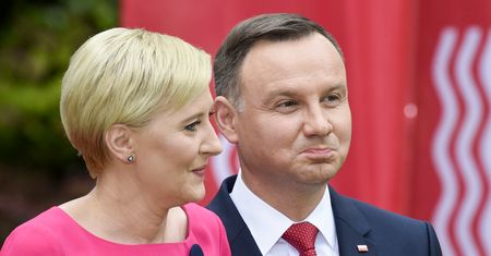 Andrzej i Agata Dudowie w Sylwestra. Pierwsza dama postawiła na błysk