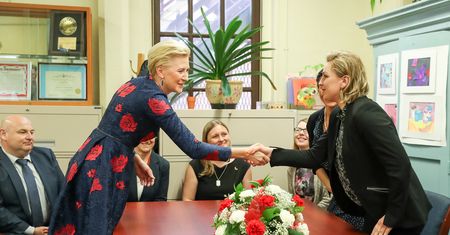 Agata Duda w USA. Piękna sukienka w czerwone kwiaty