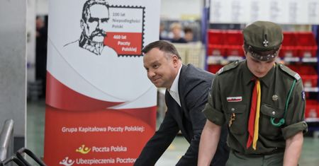 Polacy świętują niepodległość we własnym gronie. Rząd nie wykorzystał szansy