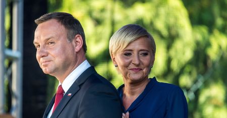 Andrzej i Agata Duda pierwszy raz od 22 lat spędzili osobno rocznicę swojego ślubu. Dlaczego?