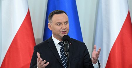 Tylko w WP. Ustaliliśmy, kto dostał największą nagrodę od Dudy. Niemała kwota