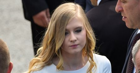 Życie Kingi Dudy wcale nie jest kolorowe. Płaci wysoką cenę za bycie "prezydencką córką"