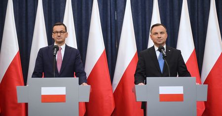 Prawie 2 mld zł dla mediów publicznych. Prezydent podpisał ustawę "pod pewnymi warunkami"
