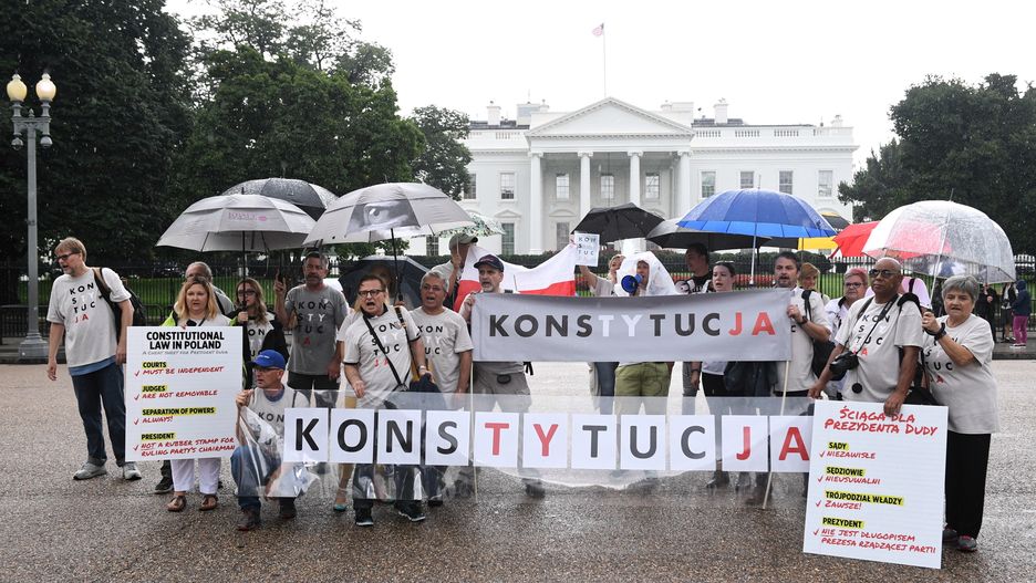Protest Polaków przed Białym Domem poprzedził wizytę Andrzeja Dudy