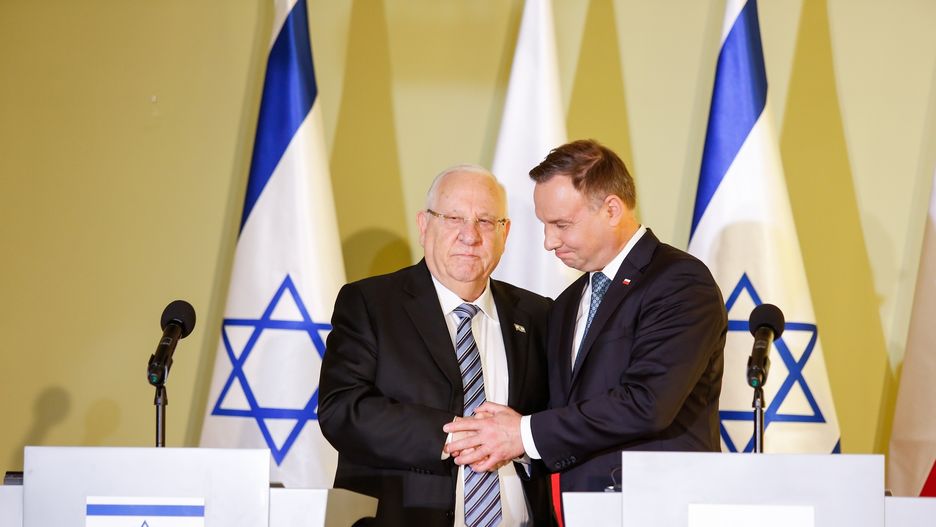 Prezydenci Polski i Izraela wraz z tysiącami młodych Żydów i Polaków biorą udział w  Marszu Żywych