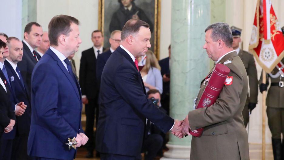 Prezydent Andrzej Duda wręczył 4 nominacje generalskie