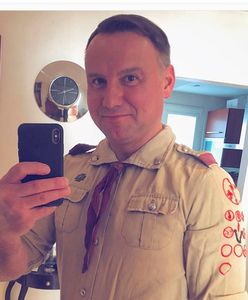 Andrzej Duda pokazał się w harcerskim mundurku sprzed 32 lat. "Łezka się w oku kręci"