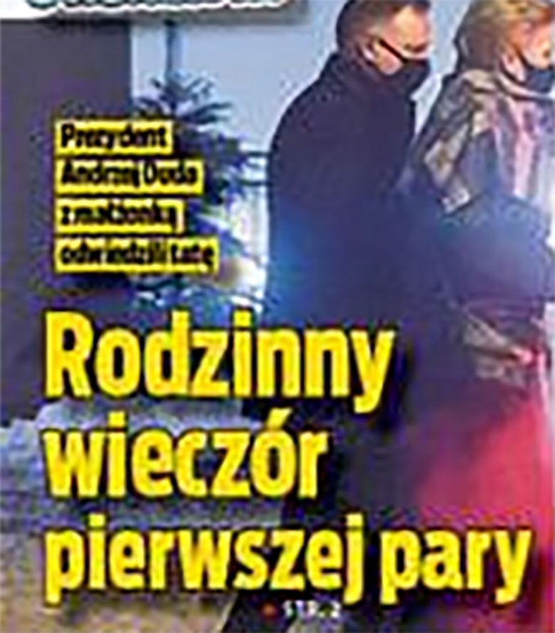 Agata Duda i Andrzej Duda zostali przyłapani na rodzinnym spacerze
