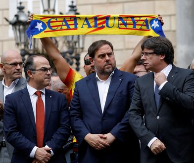 Puigdemont podpisał deklarację niepodległości "republiki Katalonii"