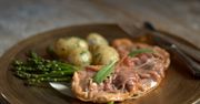 Polędwica wieprzowa a`la saltimbocca