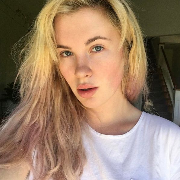 Ireland Baldwin upodabnia się do matki, Kim Basinger