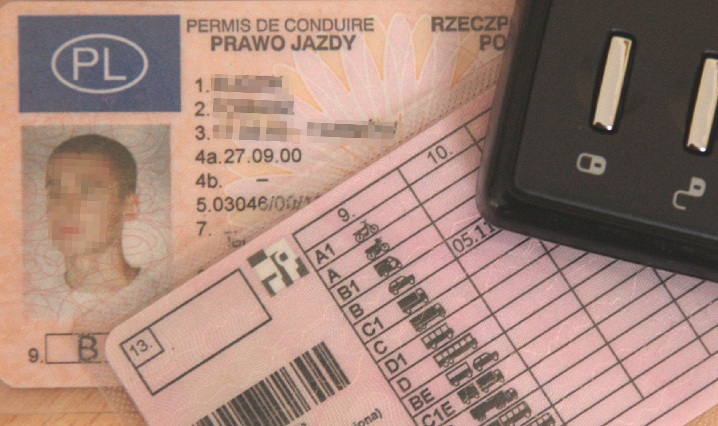 Prawo jazdy w telefonie: Sprawdź od kiedy obowiązuje cyfrowe prawo jazdy, które ma ułatwić życie kierowcom
