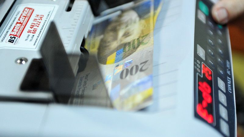 Niemieckie banki apelują do Brukseli ws. przymusowej daniny w Polsce