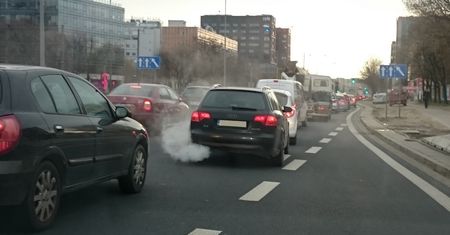 Auta z wyciętym DPF-em nie przejdą przeglądu. Rząd szykuje rewolucję