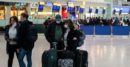 Koronawirus. Wielka Brytania przewiduje, do kiedy potrwa pandemia