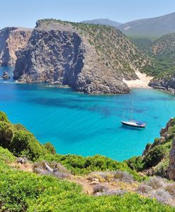 Domy za 1 euro na malowniczej wyspie. To nie żart!