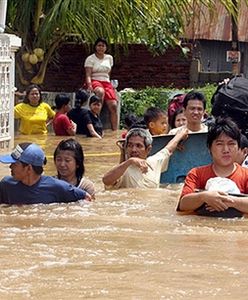 200 tys. mieszkańców Indonezji bez dachu nad głową