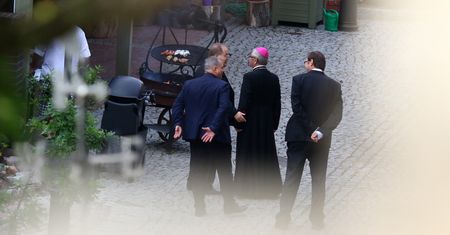 Ojciec Tadeusz Rydzyk na urodzinach arcybiskupa Sławoja Leszka Głódzia. Mamy zdjęcia