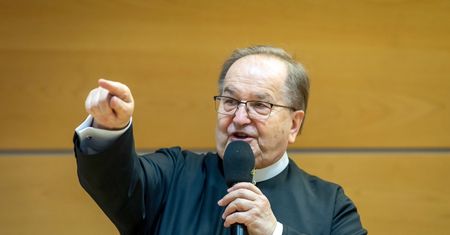 Radio Maryja wydało komunikat. Przestrzega przed "aktywnością oszustów". "To byłoby nadużycie"