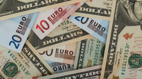 Euro i dolar to dwie najważniejsze waluty świata.