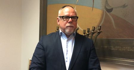 "Grożą, że zrobią nam drugi Holocaust". Polscy Żydzi żyją w strachu