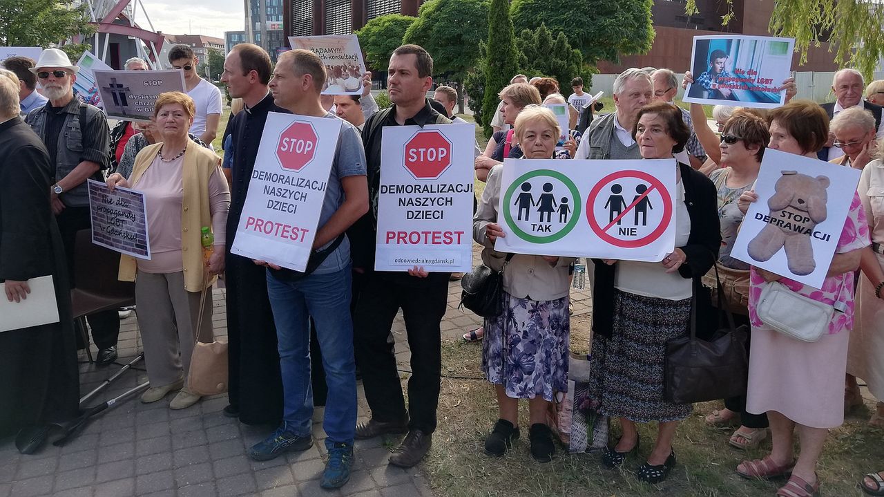 Gdańska prawica w natarciu. Absurdalny protest trójmiejskich katolików