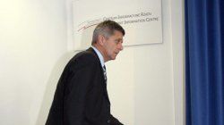 Premier Marek Belka po posiedzeniu Rady Ministrów