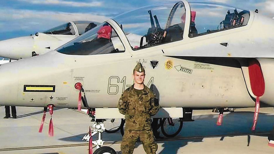 Łukasz Chudzik został pilotem, tak jak jego tata