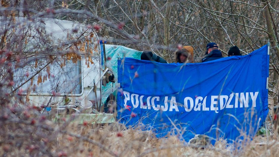 Szynych pod Grudziądzem. Policja znalazła auto i dwa ciała (zdjęcie ilustracyjne)