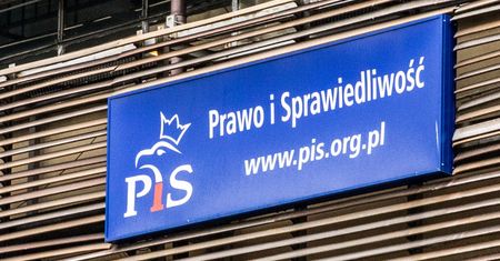 PiS opuści Nowogrodzką. Budynek został sprzedany