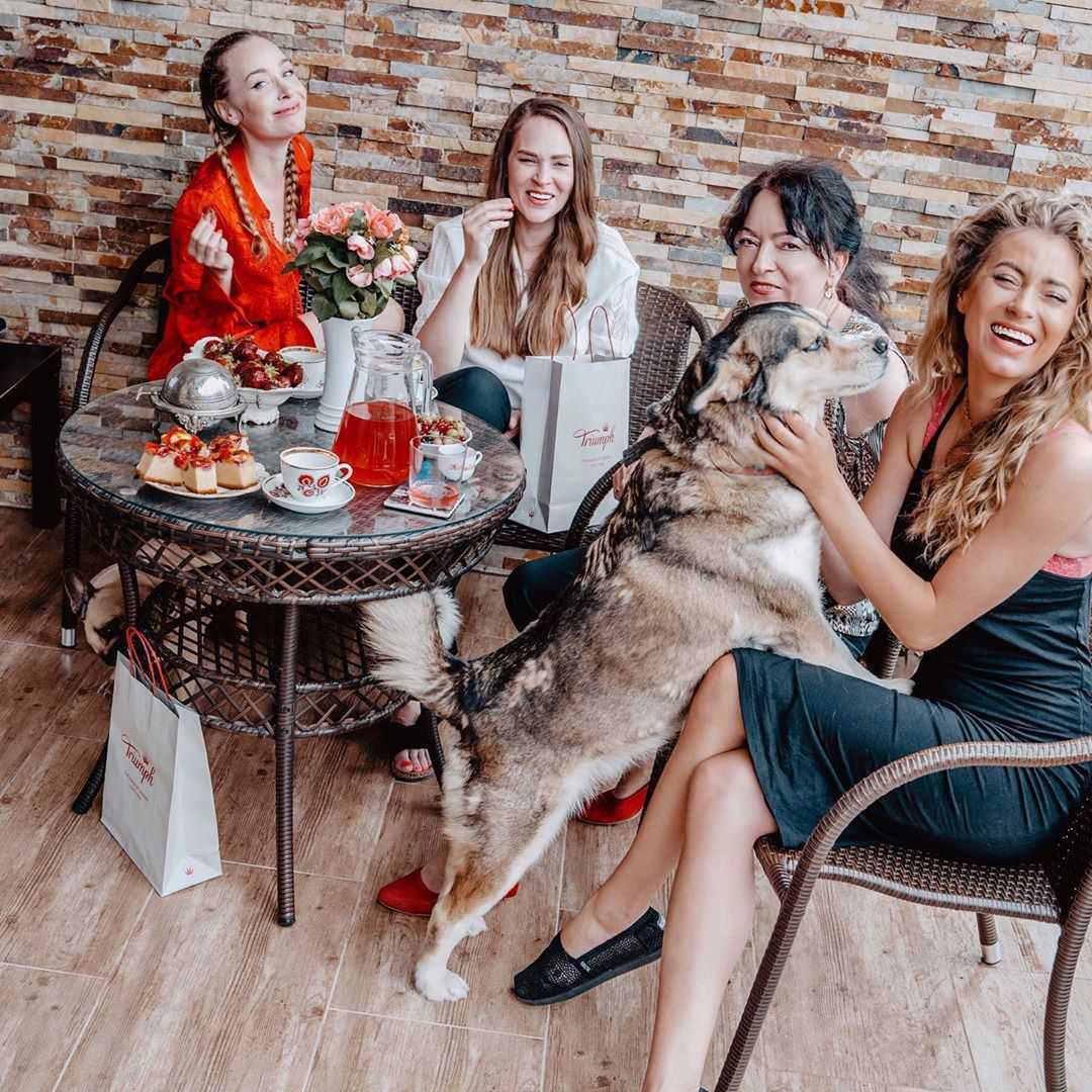 Marcelina Zawadzka pokazała zdjęcia z siostrami i mamą