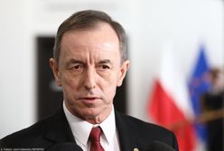 Koronawirus. Zamieszanie wokół Tomasza Grodzkiego. Jacek Sasin mówi o kompromitacji