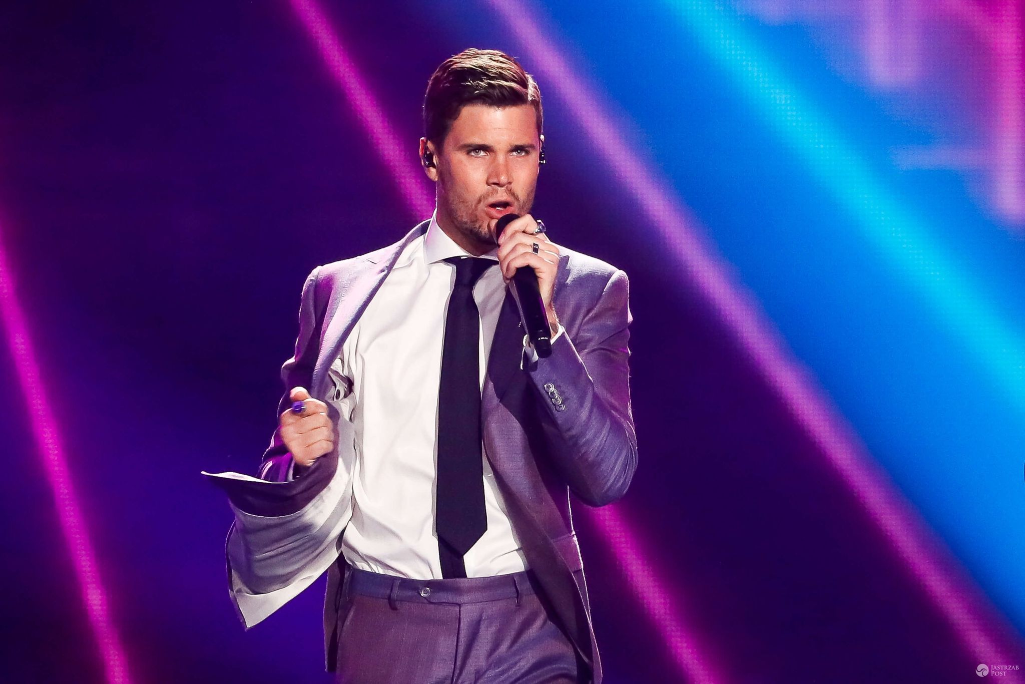 Eurowizja 2017 - Robin Bengtsson, Szwecja