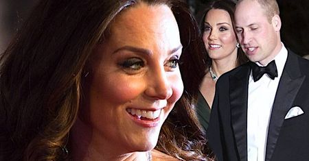 Ciężarna księżna Kate na galę BAFTA 2018 wybrała kreację w odważnym kolorze! Znakomicie podkreśliła swój brzuszek!