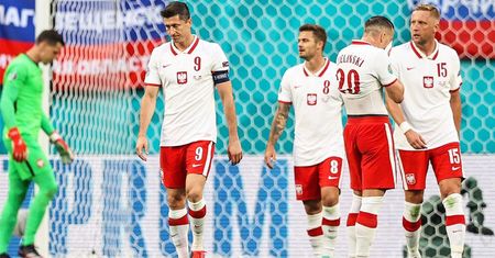 Euro 2020. Kibice rozżaleni zachowaniem Polaków po meczu. "Bardzo brzydkie"