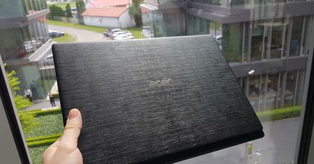 Acer Aspire 1 od dziś w sieci Biedronka. Cena nie jest wygórowana