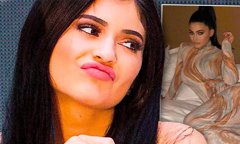 Spektakularna wpadka Kylie Jenner! Po fakcie poprawiła swoją fotkę na Photoshopie! Nie zgadniecie jakiej korekty dokonała