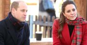 Świąteczna kartka od Kate i Williama z dziećmi. Wszyscy z taką samą miną. Tylko Louis wyłamał się od reszty