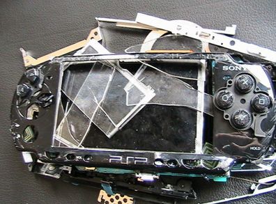 PSP rozczarowaniem, rośnie sprzedaż PS3