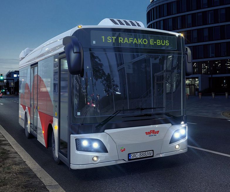 Mimo że baterie są produkowane w Polsce, Rafako E-bus, producent autobusów elektrycznych sprowadza je z Azji. Czas dostawy to co najmniej 6 miesięcy.