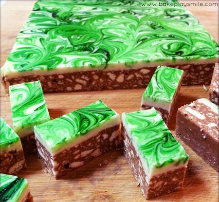 Chocolate Peppermint Slice