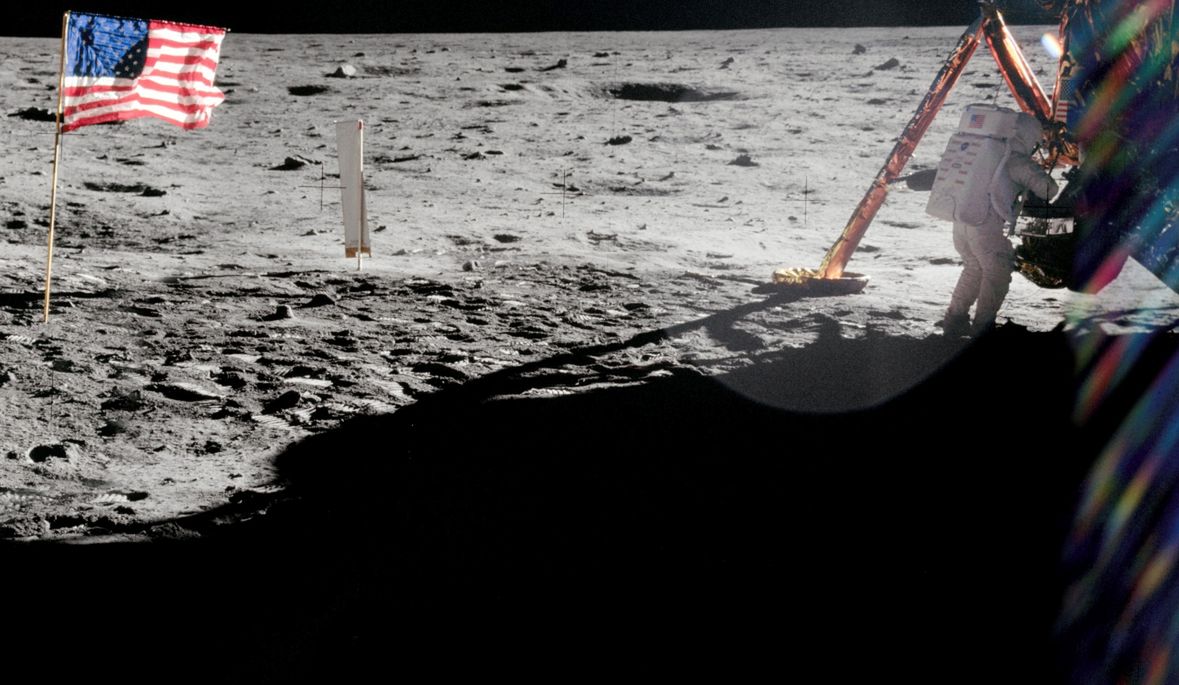 Apollo 11 – mija 50. rocznica lądowania na Księżycu. Sprawdź, jak wyglądał pobyt Neila Armstronga i Buzza Aldrina na powierzchni Srebrnego Globu, 21 lipca 1969