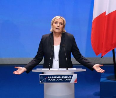 Marine Le Pen reformuje francuski Front Narodowy. Podczas zjazdu padło wiele kontrowersyjnych słów