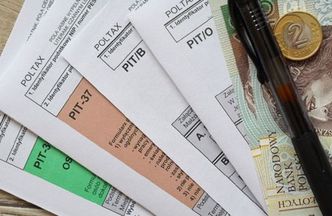 Koronawirus w Polsce. Ministerstwo Finansów wydłuża czas na złożenie deklaracji PIT
