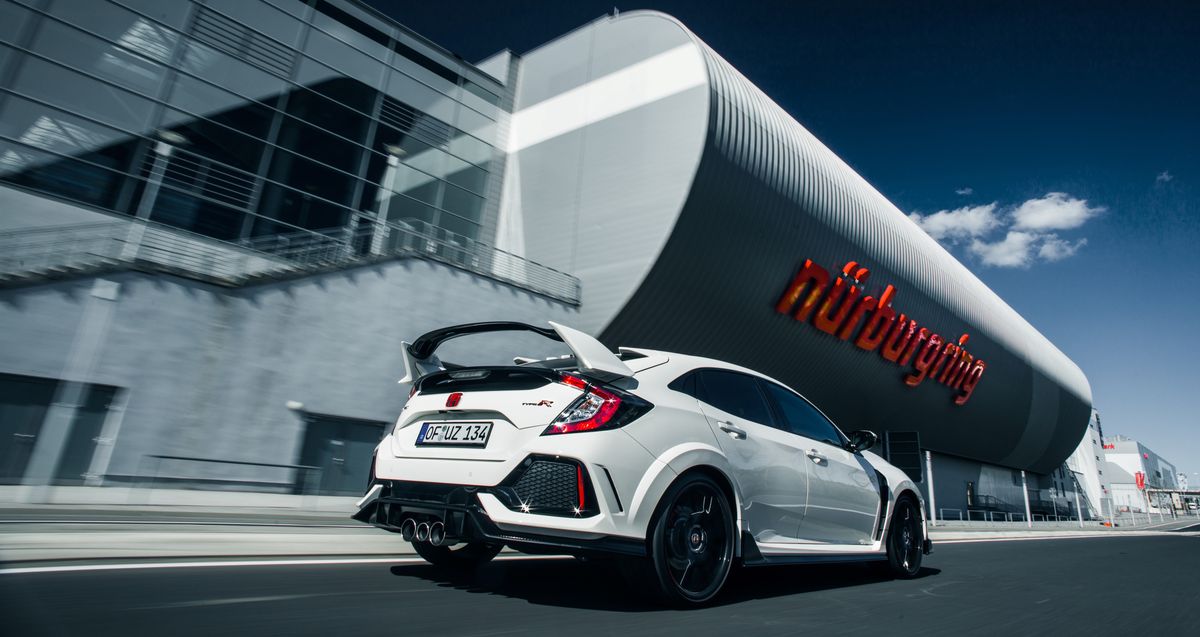 Honda Civic Type R z dwoma rekordami. Czy na pewno?