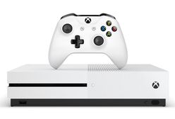 Black Friday 2017 - Xbox One S z nową grą za 1000 złotych