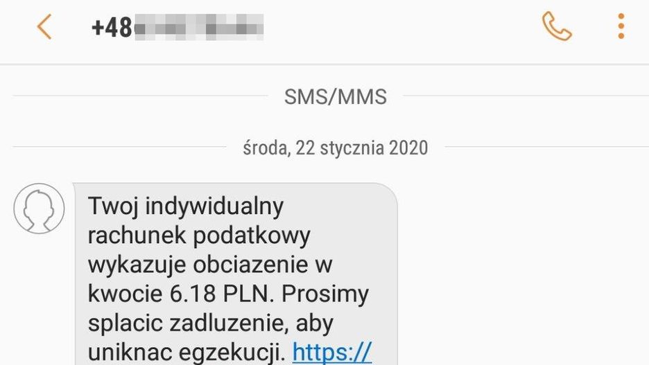 Oszuści podszywają się pod skarbówkę. Uważaj na takie wiadomości