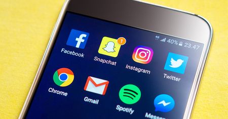 Instagram zbroi się do walki z cyberprzemocą