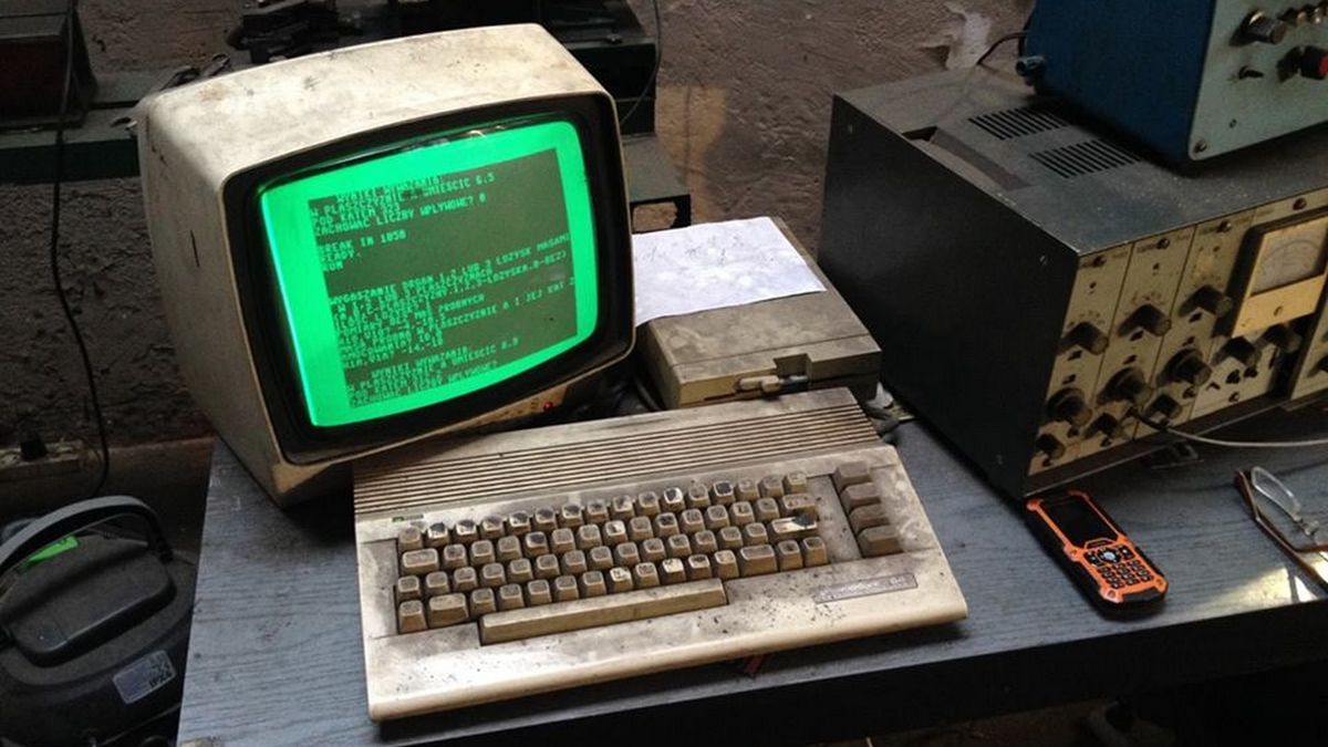 Polski C64 zadziwił świat i jest jak wyrzut sumienia. Pracuje od 26 lat bez przerwy - na pohybel moralnemu starzeniu 1